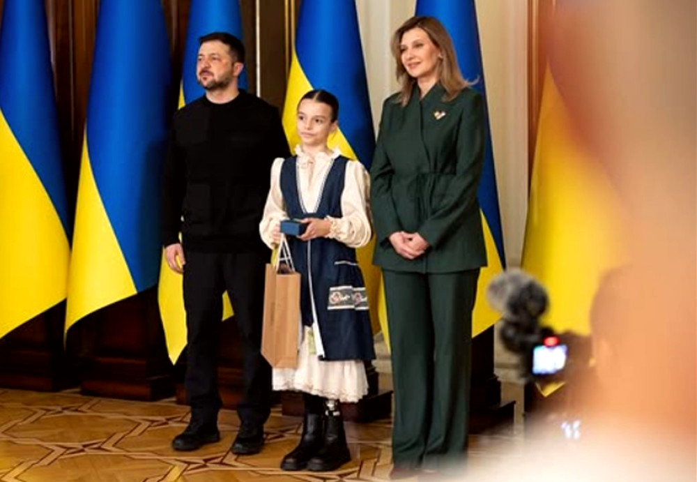 10002 image for slide