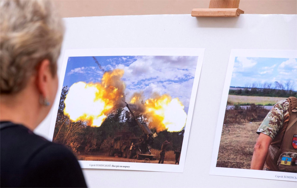 4044 image for slide