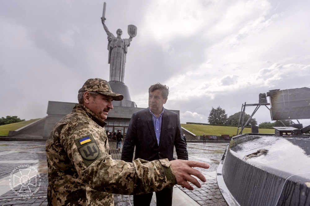 5122 image for slide