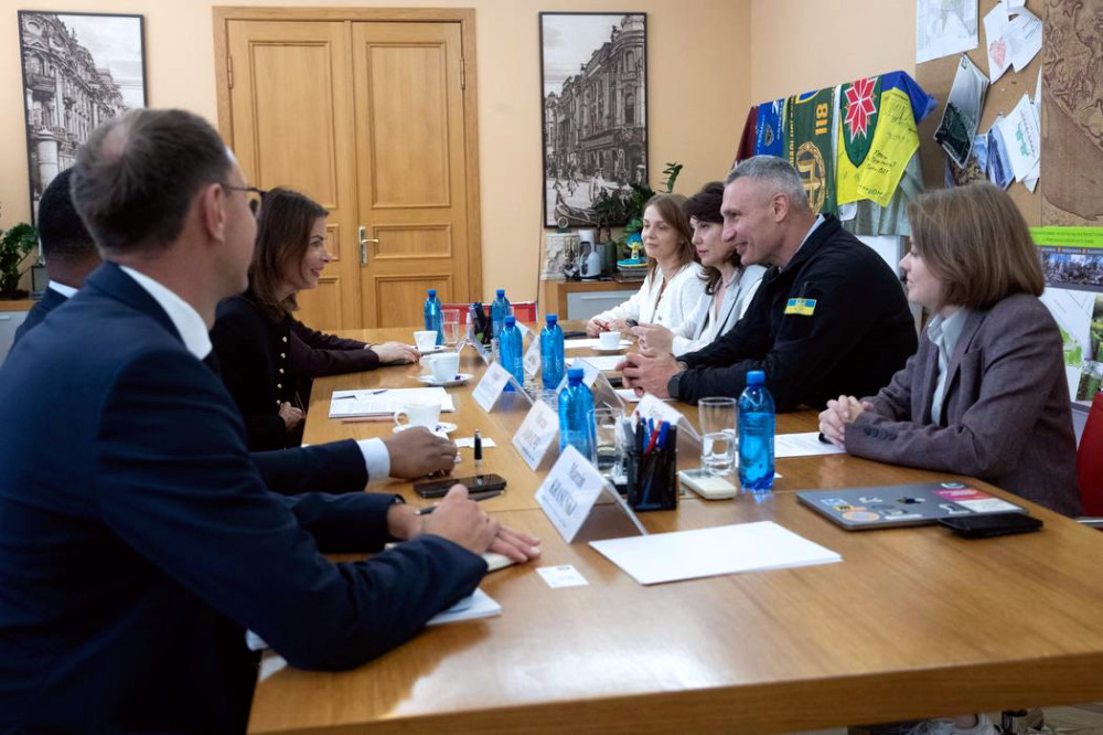 8077 image for slide