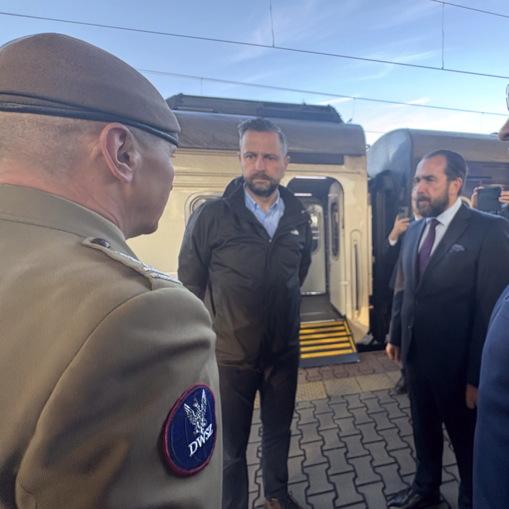 8339 image for slide