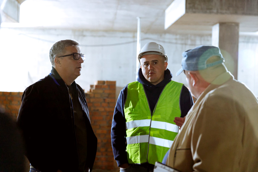 8583 image for slide