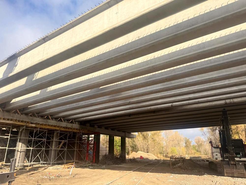 9304 image for slide