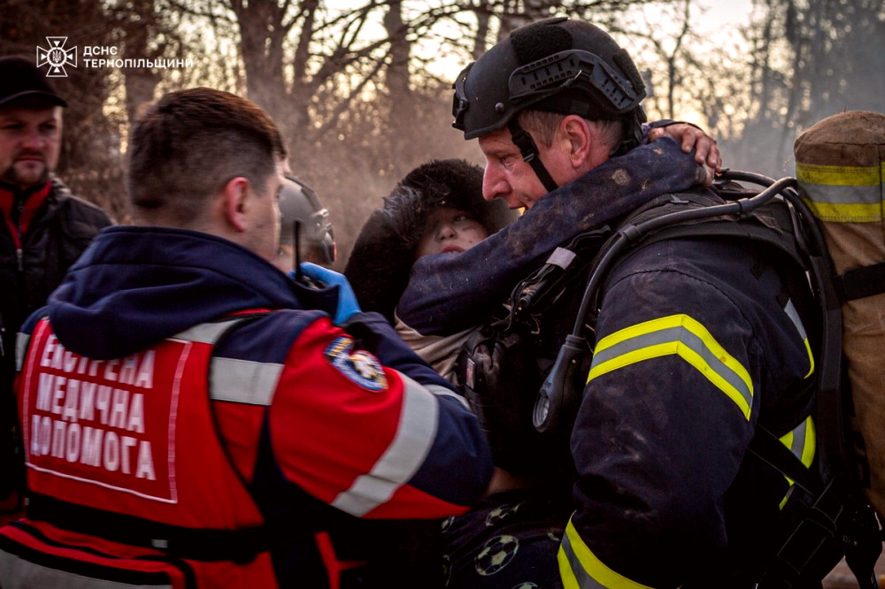 9979 image for slide